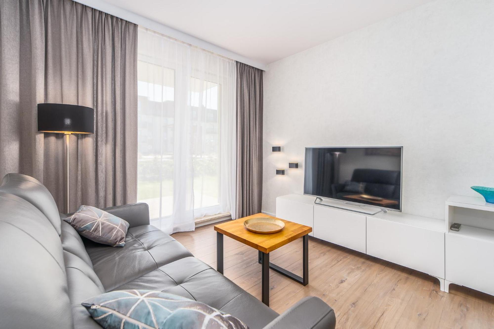 Bel Mare Lux Apartment B105 With Patio Garden By Noclegi Renters Miedzyzdroje Exterior photo