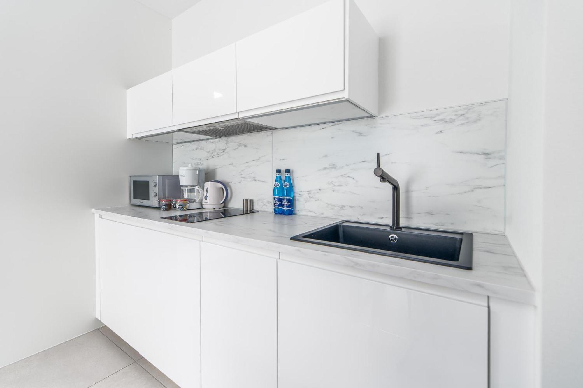Bel Mare Lux Apartment B105 With Patio Garden By Noclegi Renters Miedzyzdroje Exterior photo